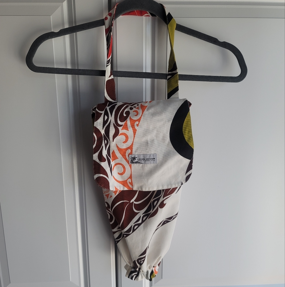 Hawaiian Print Plastic Grocery Bag Holder/Dispenser